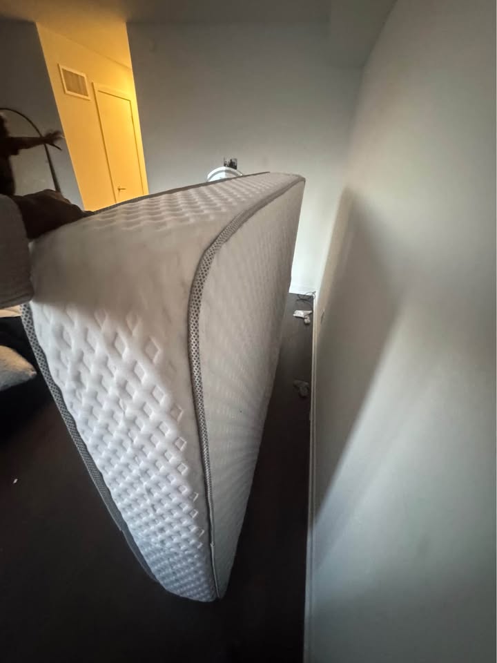 Crystli full size mattress, 10 inch memory foam mattress - photo 4