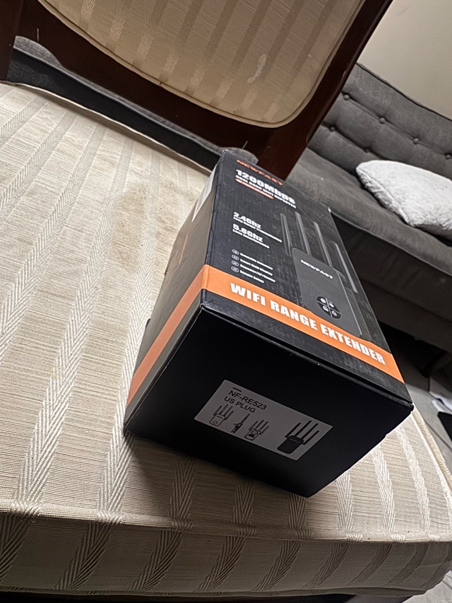 Newfast WiFi Repeater - photo 5