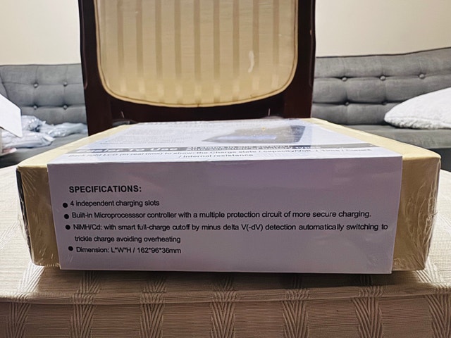 LiitoKala Lii-500 Smart Universal Charger - photo 3