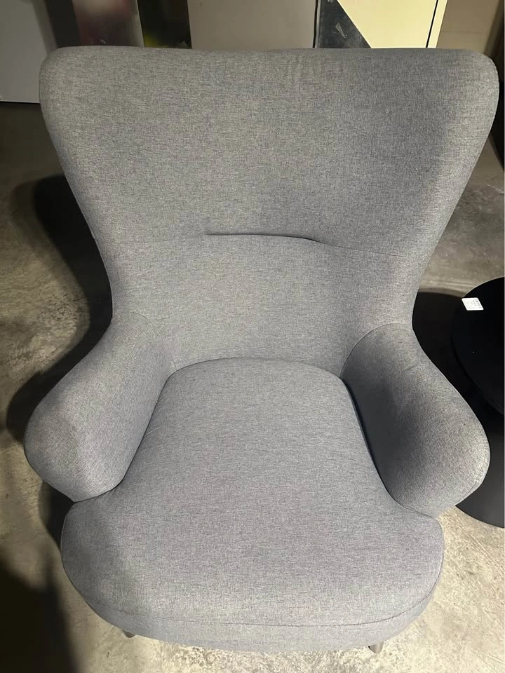 Modern Grey Accent Chair – $200 - photo 3