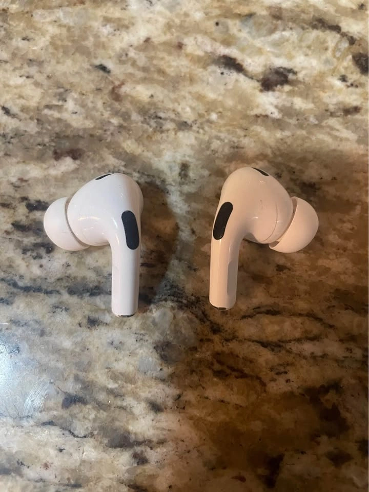 Apple AirPod Pro - photo 3