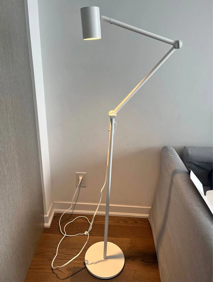 IKEA NYMÂNE Modern Floor Lamp - White - $35