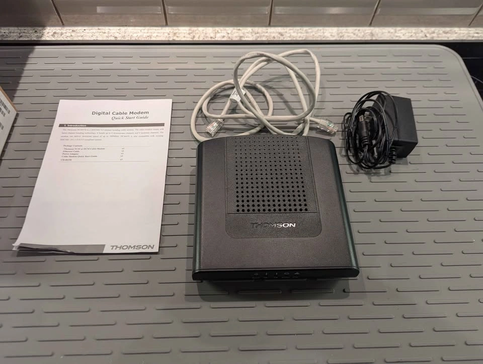 Thomson DCM476 DOCSIS 3.0 Digital Cable Modem - photo 3