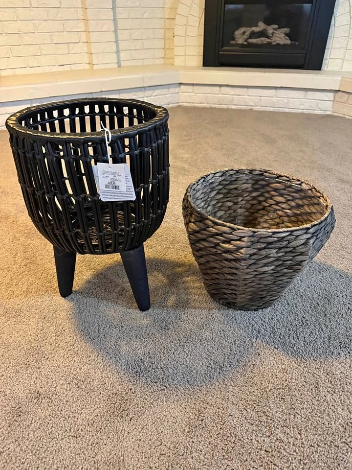Plant Pots - Set of 2