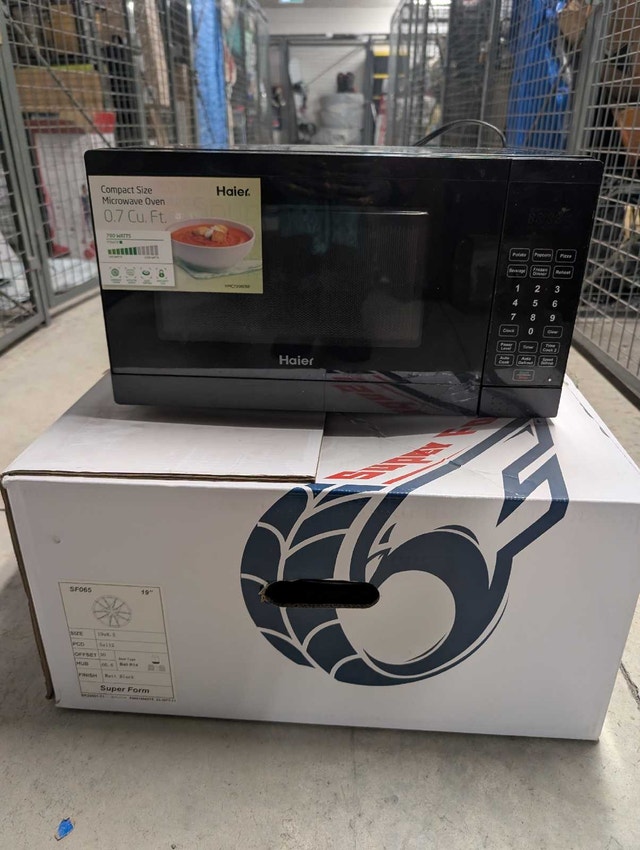 Haier Microwave Oven