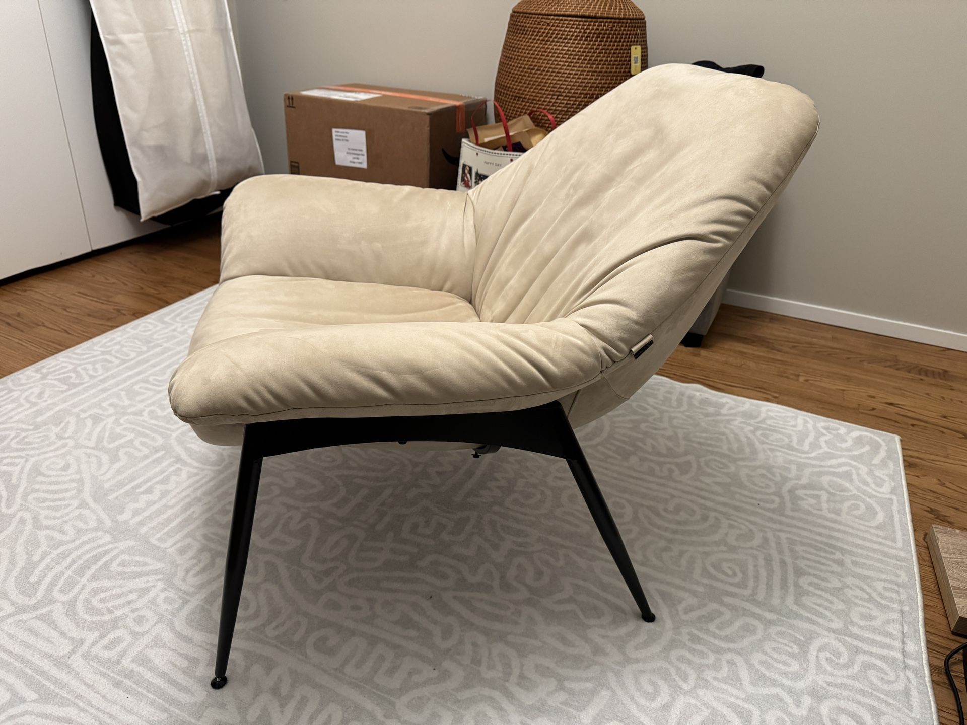 Davos Lounge Chair from Rove Concepts (West Loop pick up) - photo 2