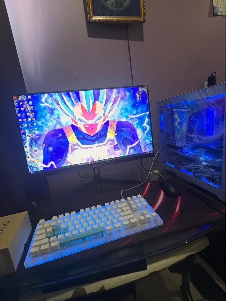 180hz 1440p monitor (brand new) image indicator(2)