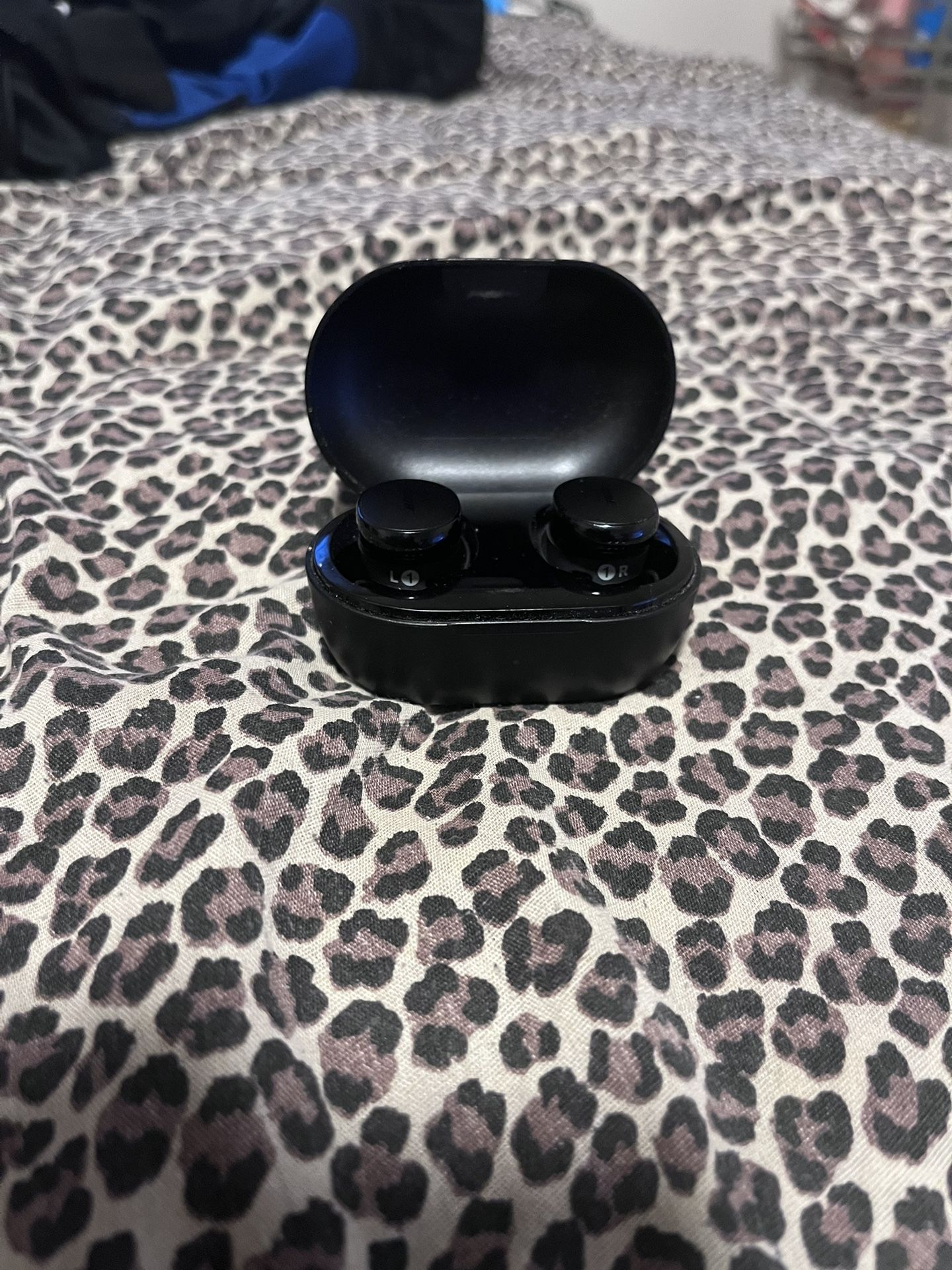Bose QuietComfort Noise Cancellation Ear Buds - photo 3