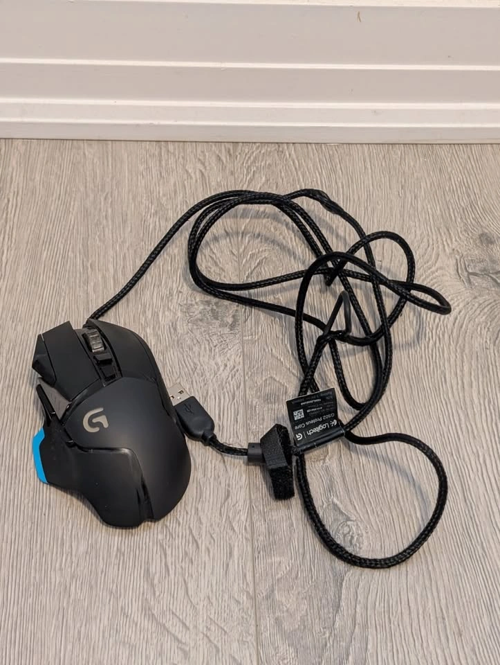 Corsair K40 Keyboard & Logitech G502 Mouse Set - photo 2