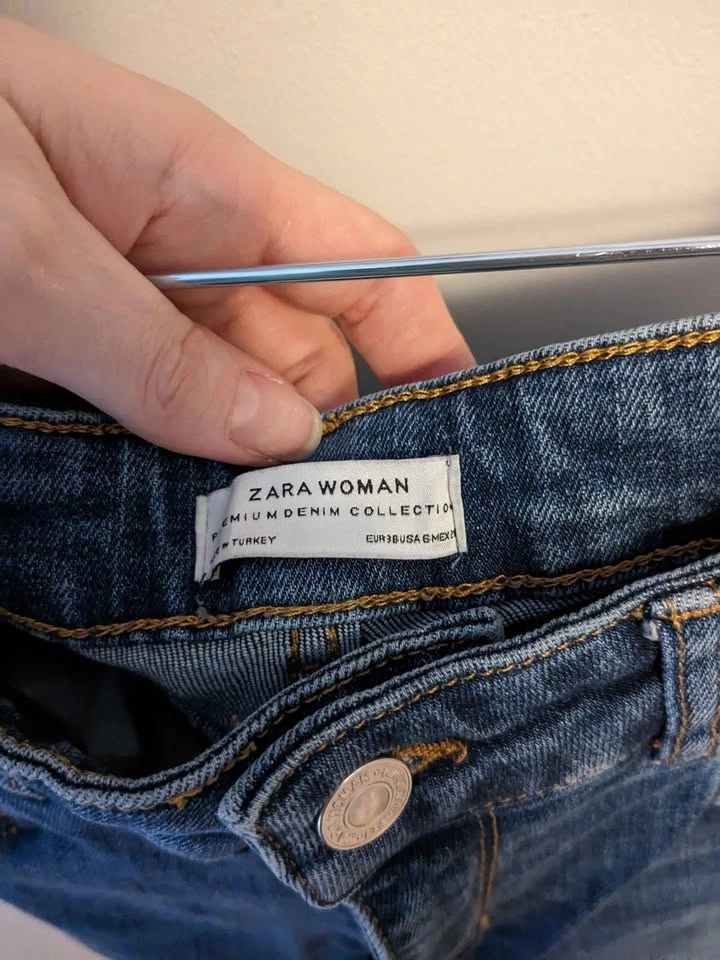 Women's Zara Jeans - photo 3