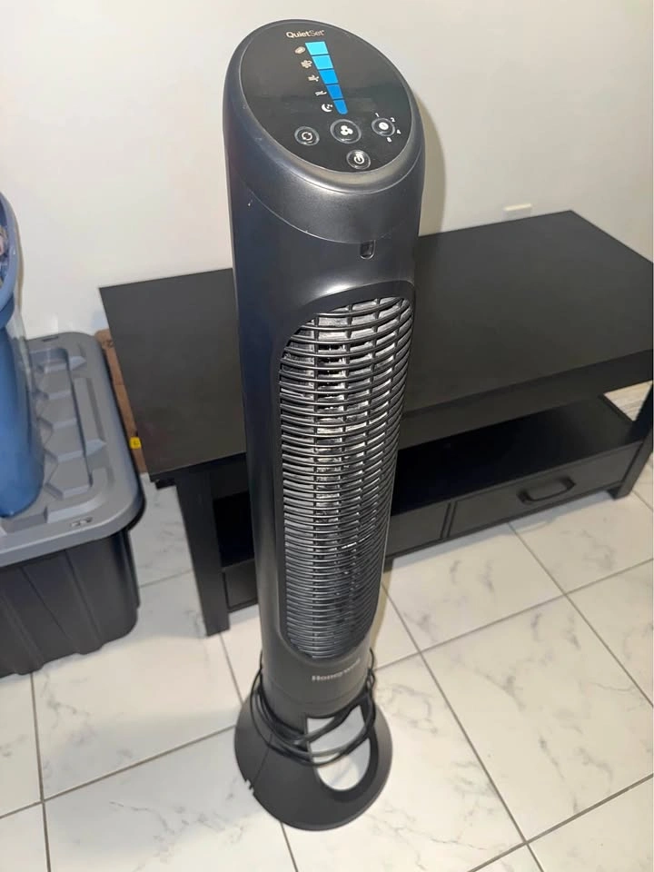 Honeywell QuietSet 5-Speed Whole Room Tower Fan - Black