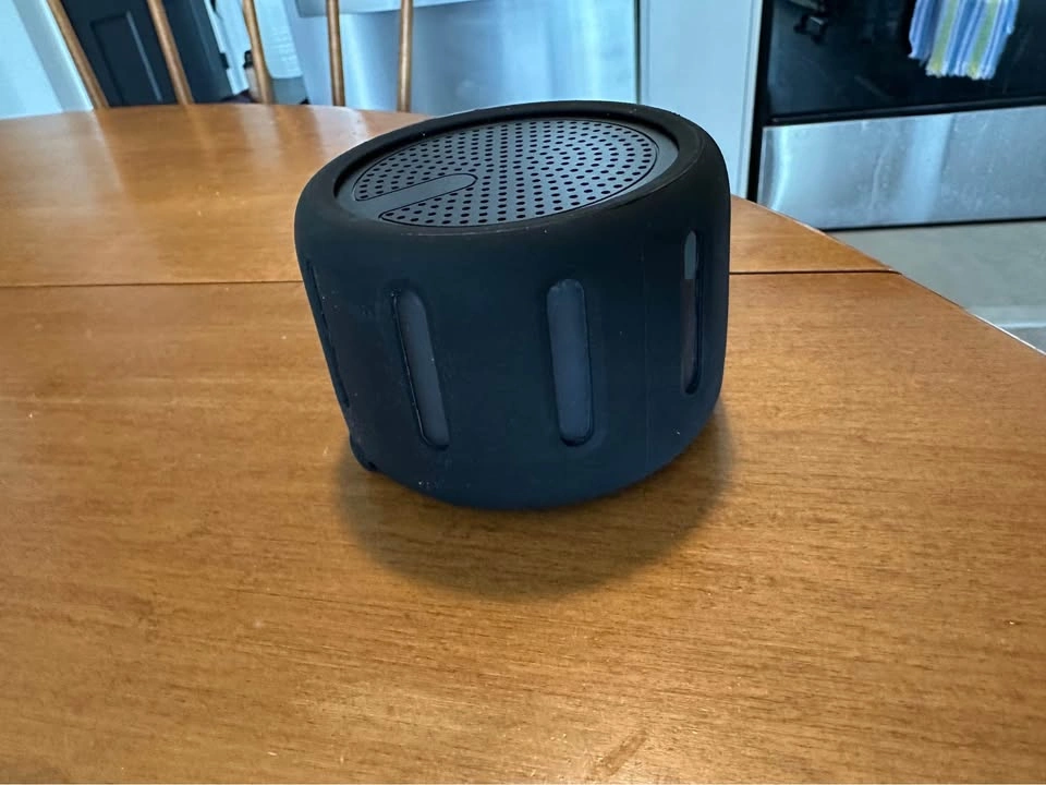 Motiongrey wireless colorful speaker - photo 2