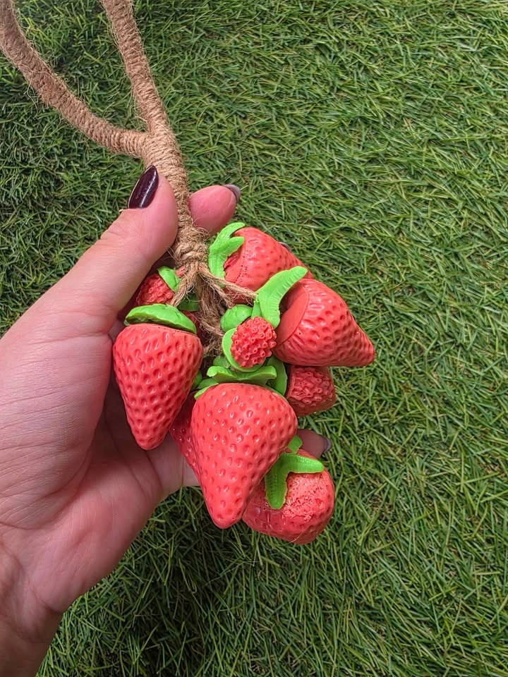Strawberry 🍓 Soap on Rope Handmade - photo 3