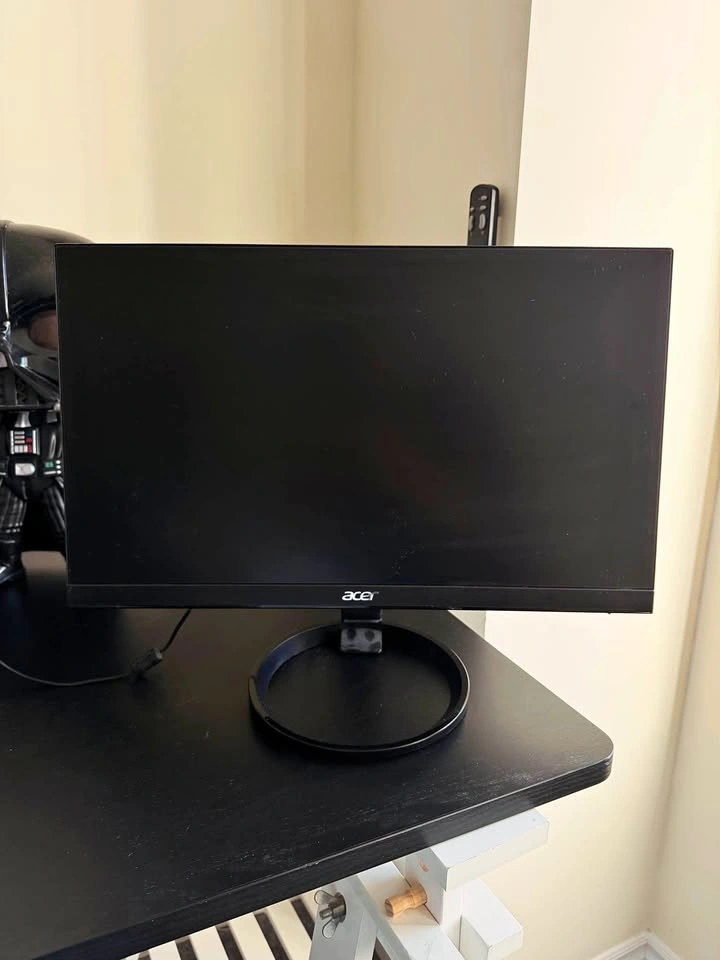 Acer 21.5" Monitor (R221Q bbix)