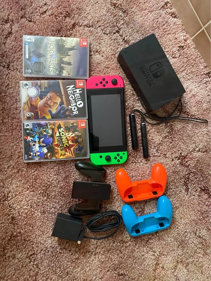Nintendo Switch V2 Bundle + Hogwarts Legacy + Games - photo 4
