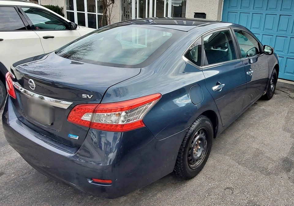 2014 Nissan Sentra SV - 147k km - Winter & Summer Tires