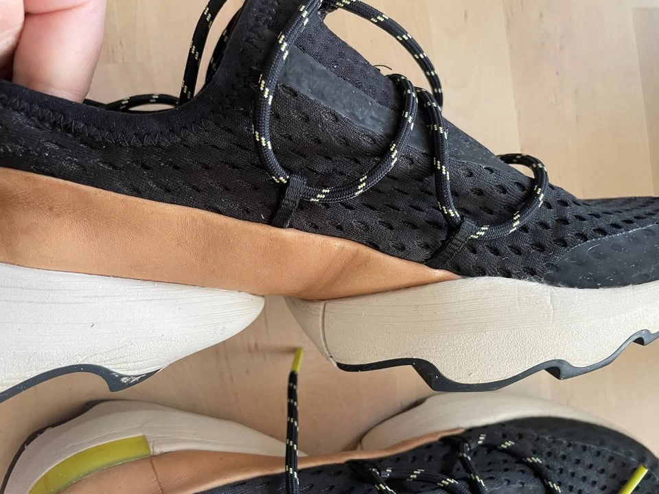 Sorel Women’s Kinetic Impact Lace Sneakers Black - 10.5 US - photo 2