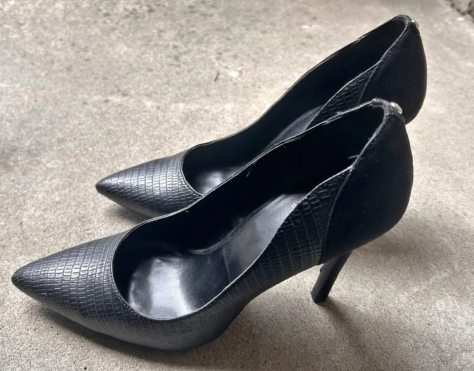 Guess Leather Heels Size 10