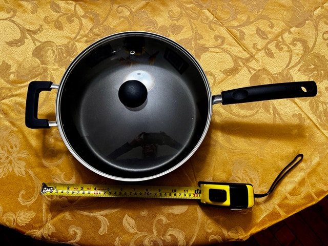 Large Frying Pan with Lid - photo 2