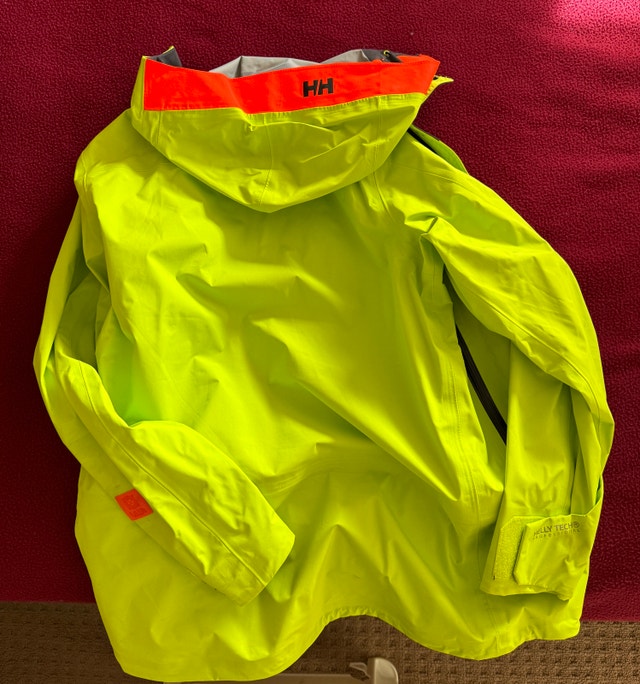Men’s Helly Hansen Ski Shell Jacket Size Medium - photo 3