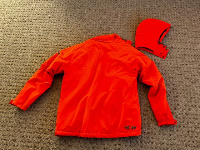 Men’s Salomon Ski Jacket Size Medium Reduced Price - photo 2