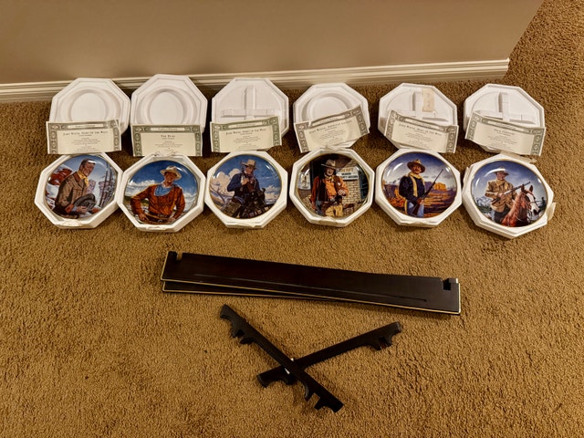 John Wayne Royal Mint Collector Plates & display shelf - photo 3