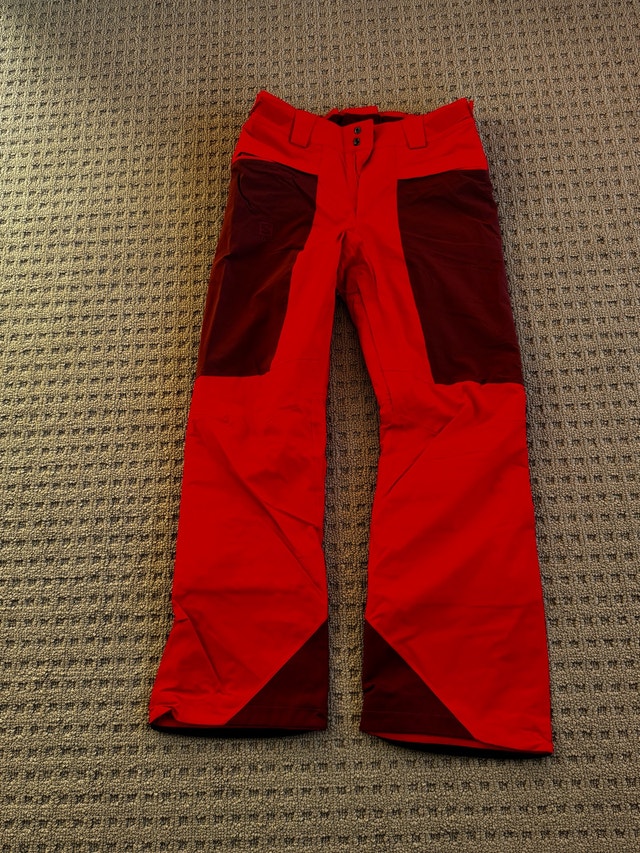 Men’s Salomon Ski Pants Size Medium Reduced Price