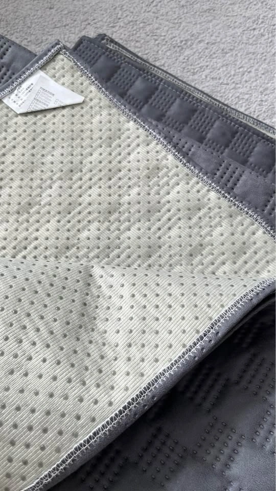 Anti-slip faux leather couch covers - photo 2