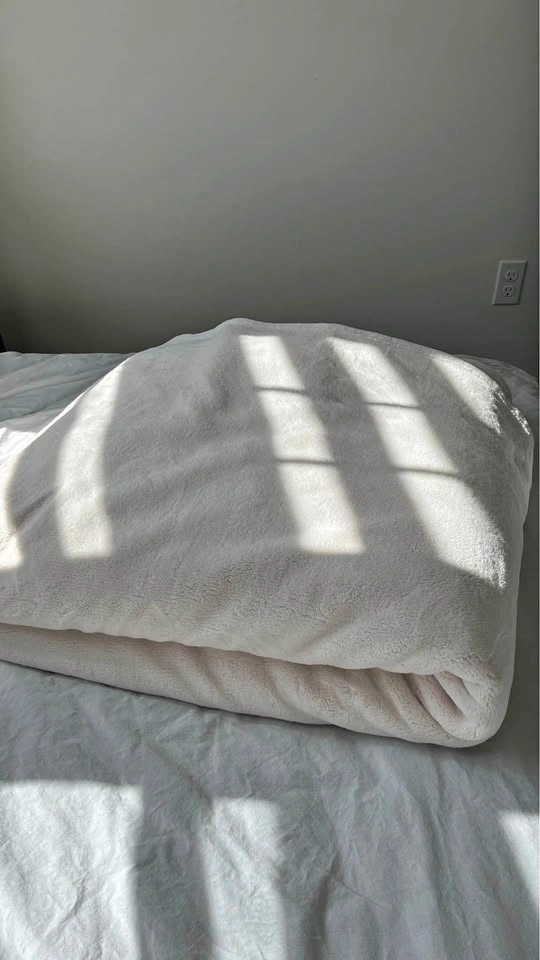 Queen Size Plush Blanket