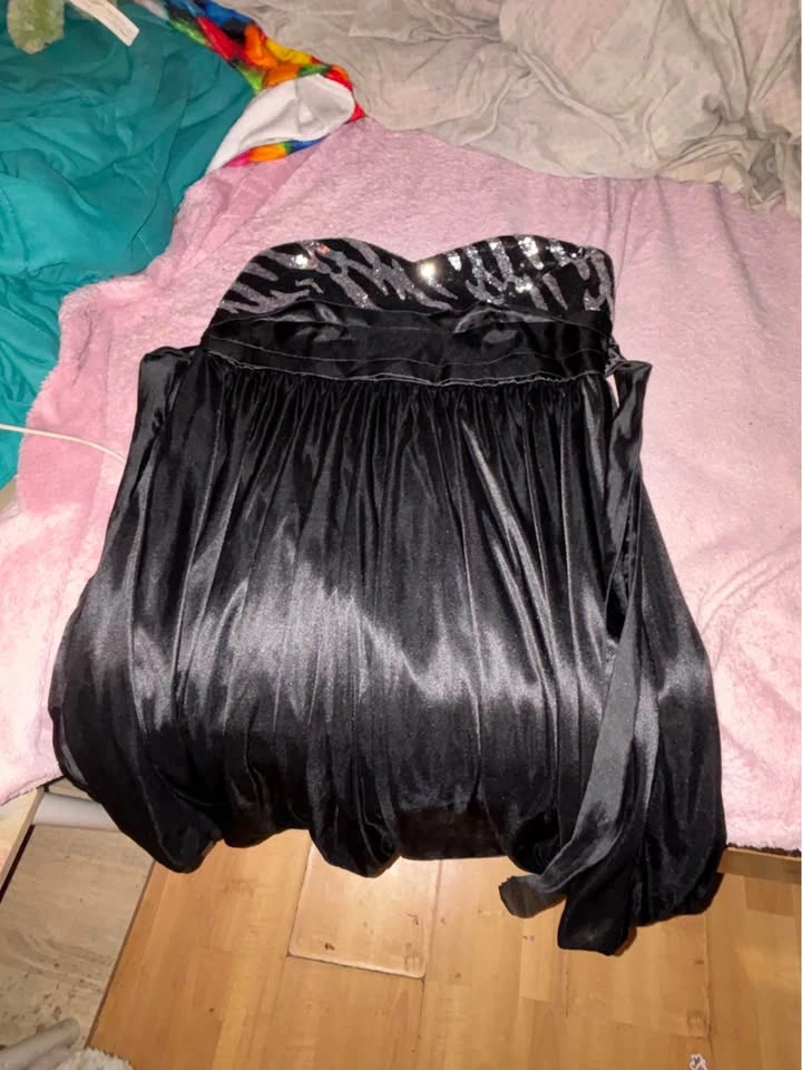 Dresses for sale - photo 3
