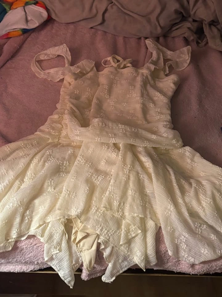 Dresses for sale - photo 5