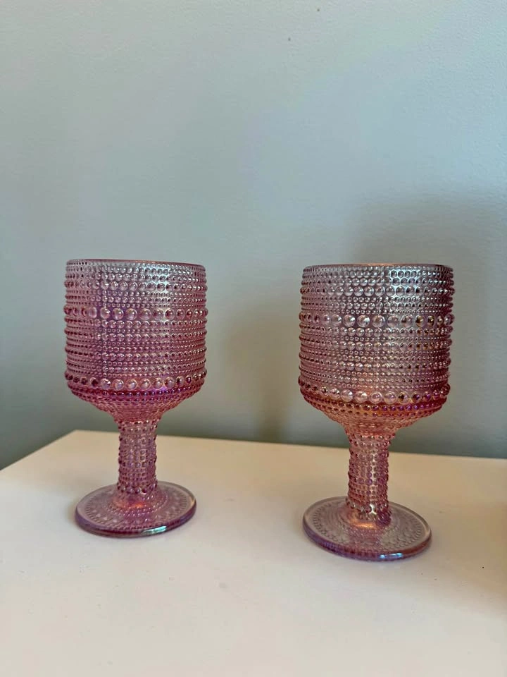 Vintage Pink Cups x2 decor