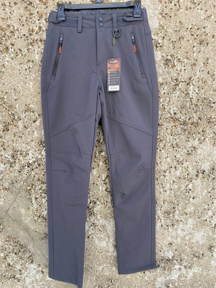 NWT - Women’s Softshell Ski / Snow Pants