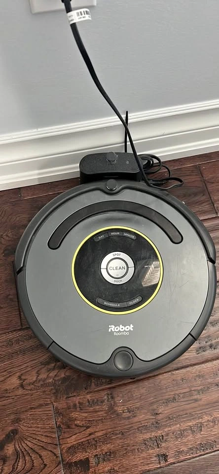 iRobot Roomba Vacuum - Works Well