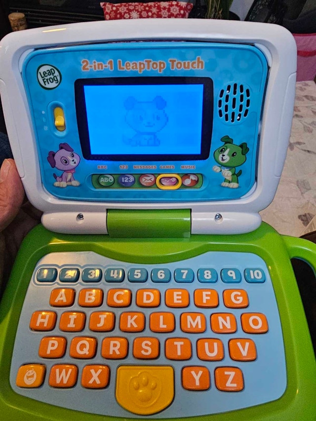 Leapfrog 2-in-1 LeapTop Touch