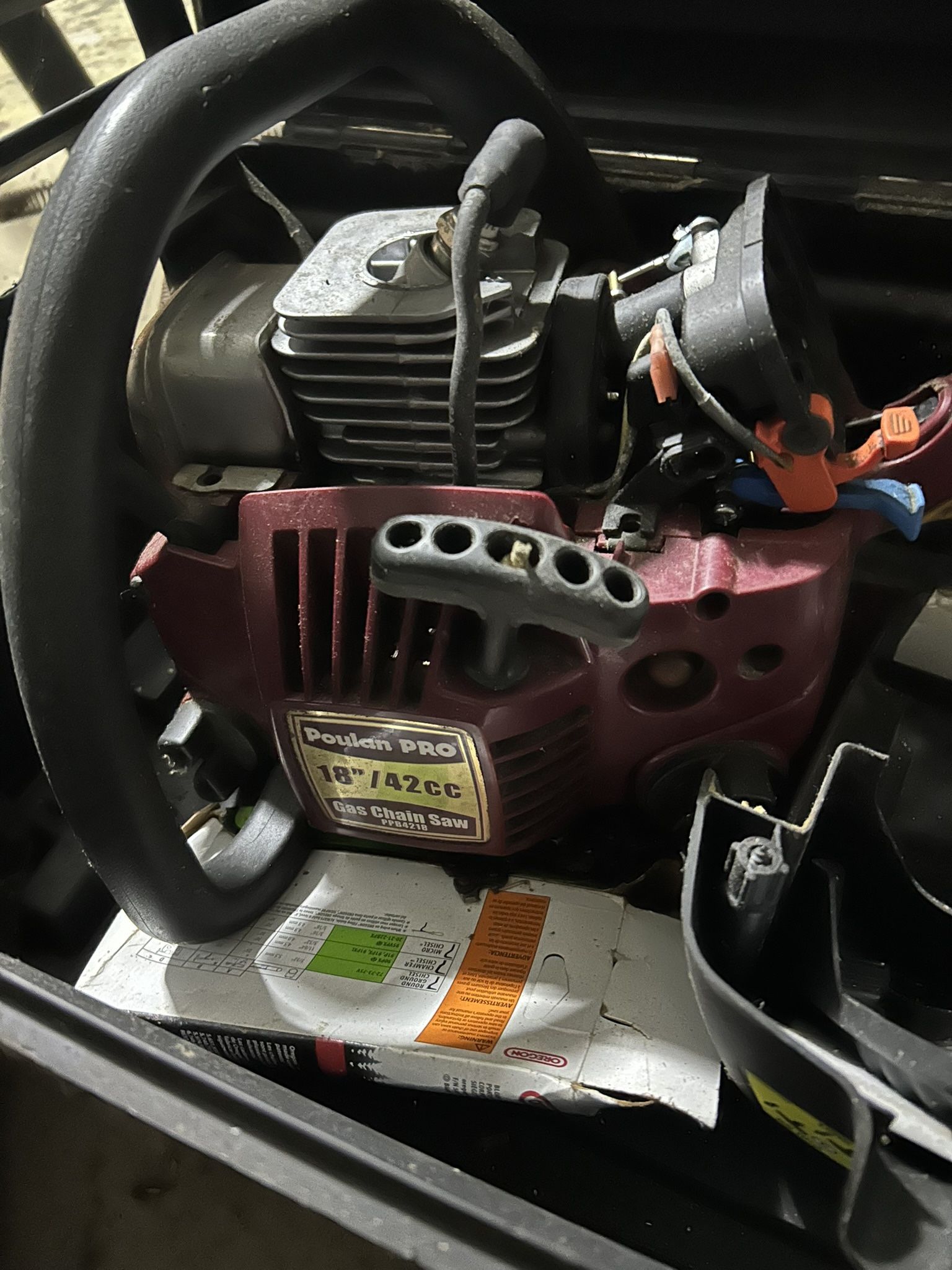 Poulan Pro 18” Chainsaw