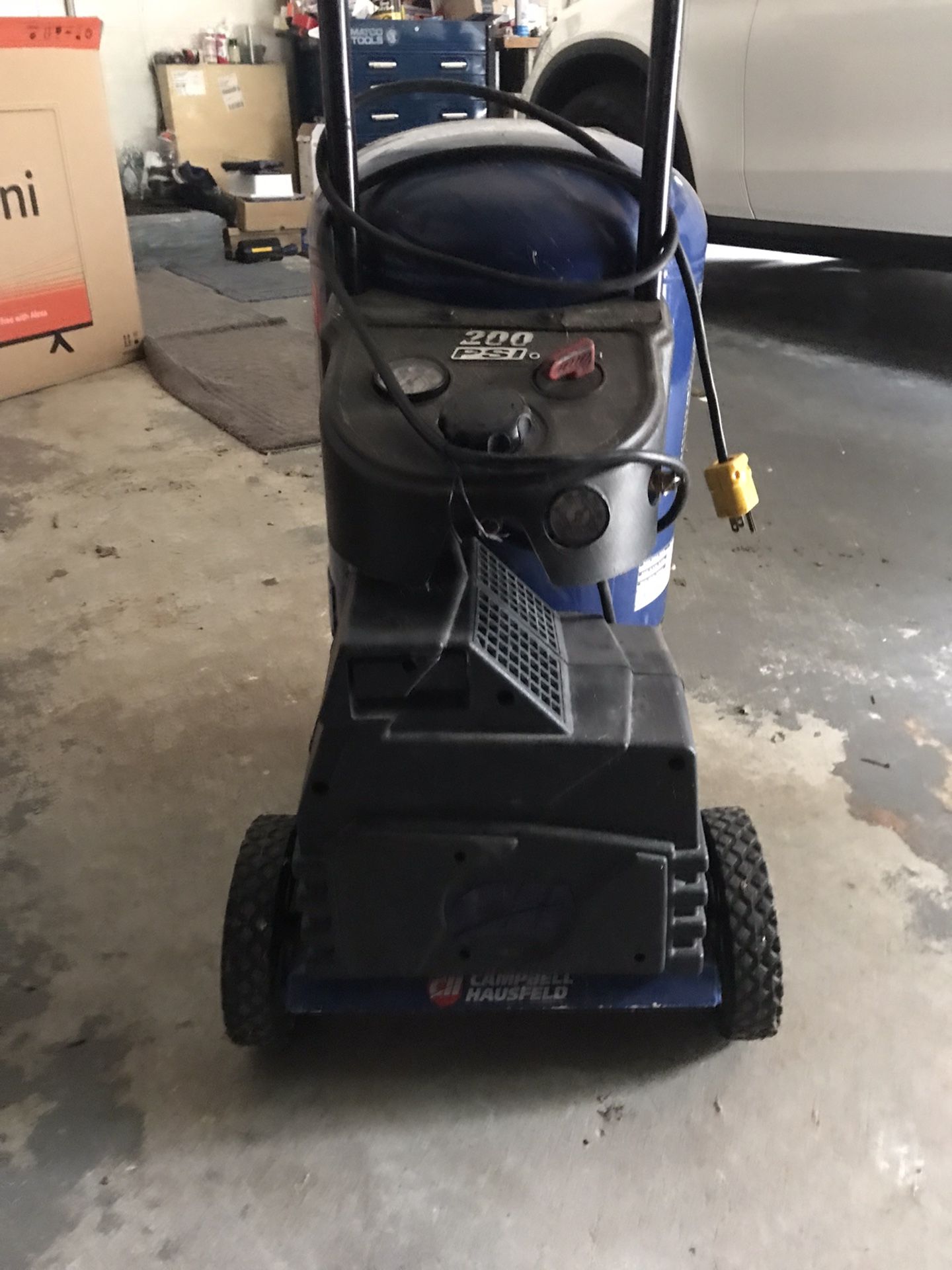 200 PSI Compressor - Needs Repair or Parts