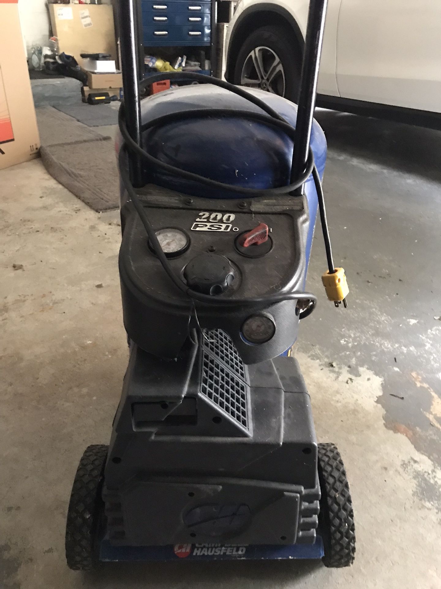 200 PSI Compressor - Needs Repair or Parts - photo 3
