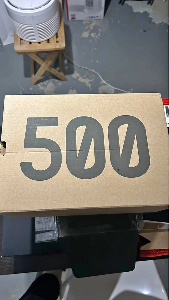 Adidas Yeezy 500