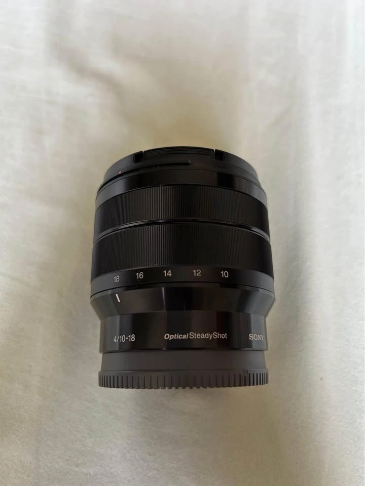 Sony E 10-18mm F4 OSS Lens - photo 2
