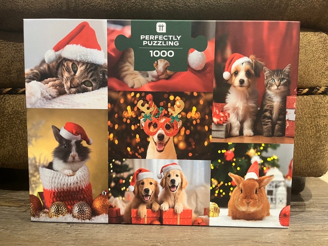 1000 Piece Puzzle: Christmas Pets