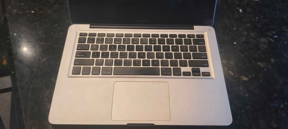 Selling lot of laptops  As is - photo 5