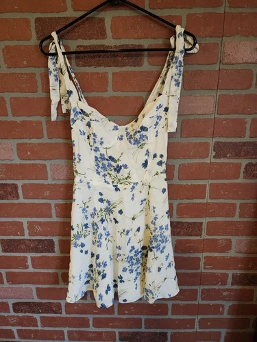 Brand New Reformation Niara Dress Women's Size 4 - photo 5