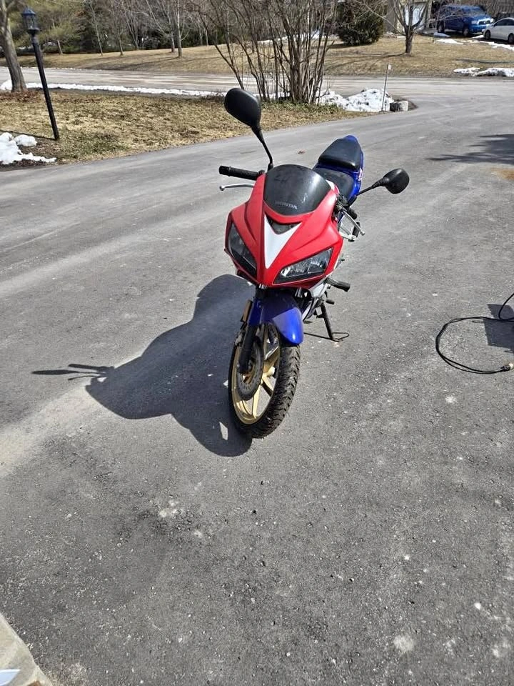 2009 Honda CBR125
