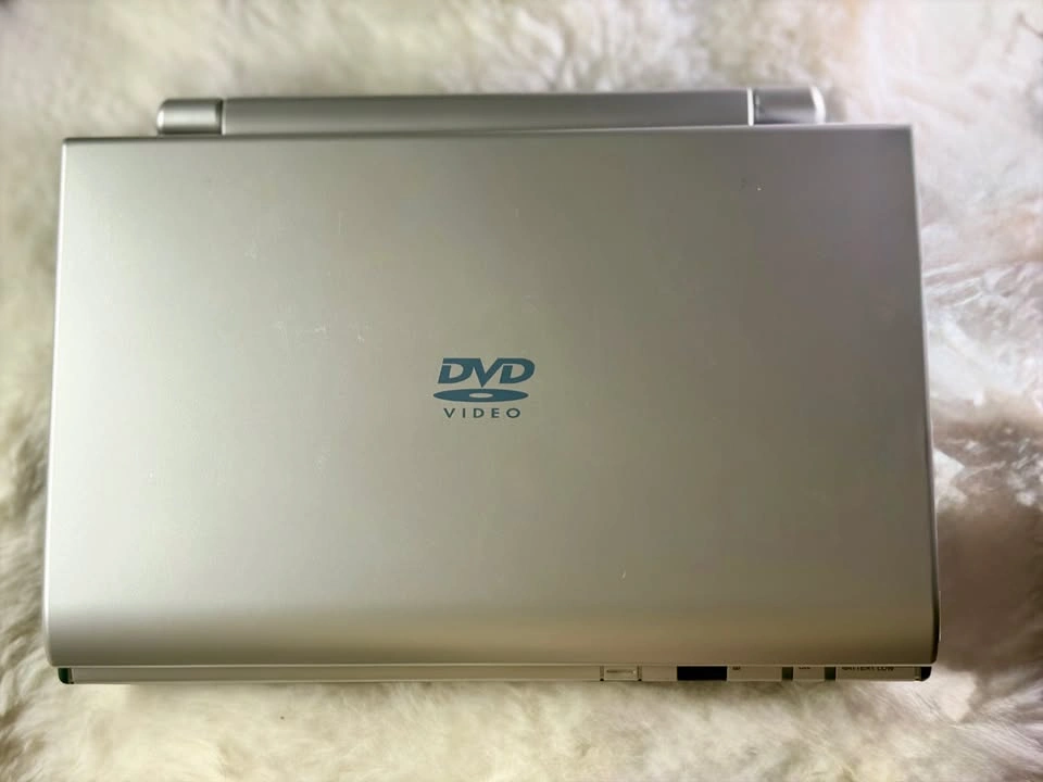 Portable DVD Player 8.4” Screen w/ Remote & Car Kit - photo 3
