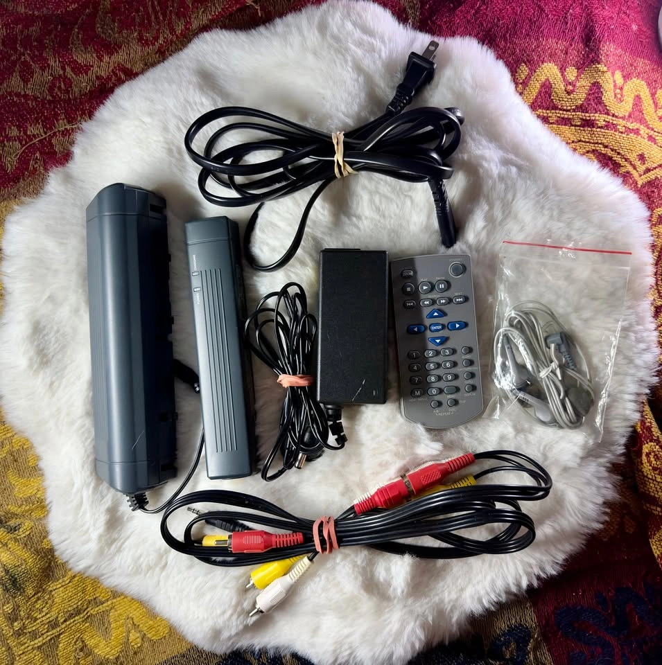 Portable DVD Player 8.4” Screen w/ Remote & Car Kit - photo 4