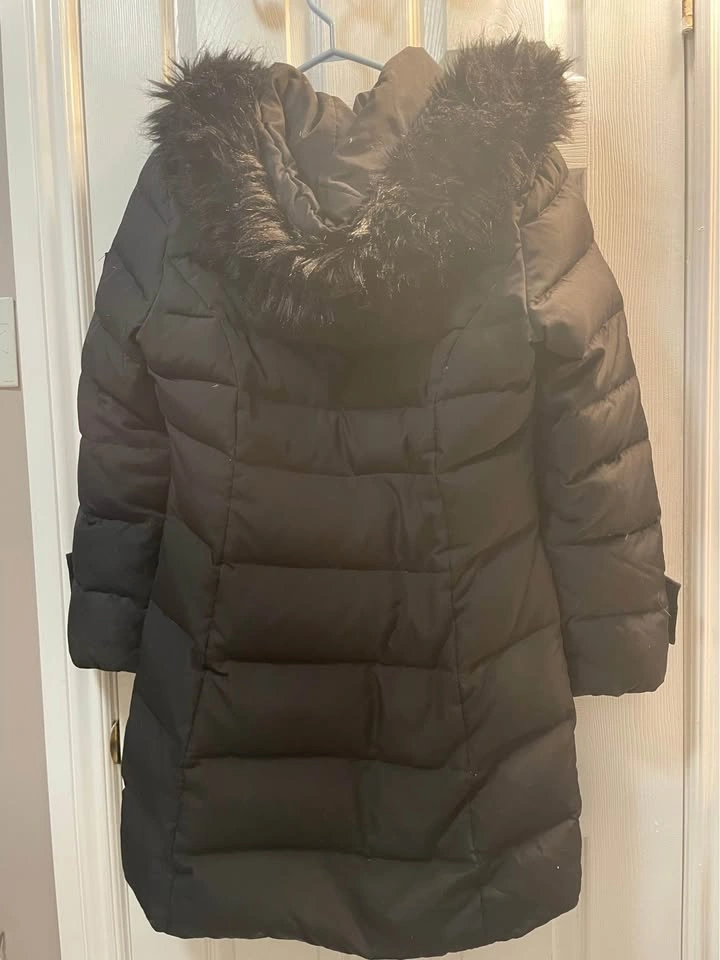 Women’s Down Winter Coat (Medium) - photo 4