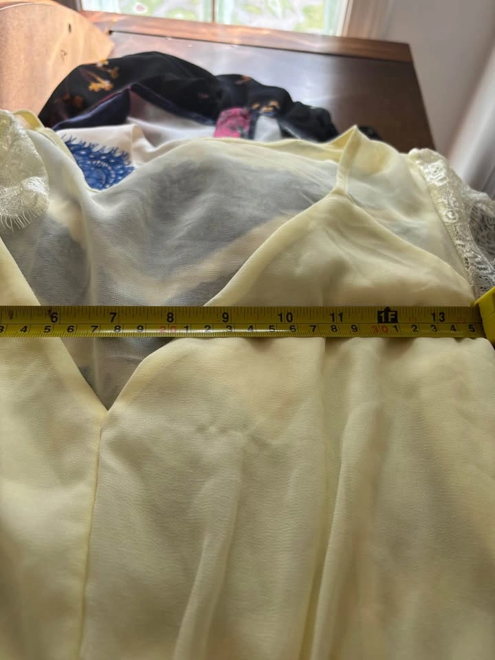 NWT ASOS MIDI dress light yellow, size small-medium - photo 4