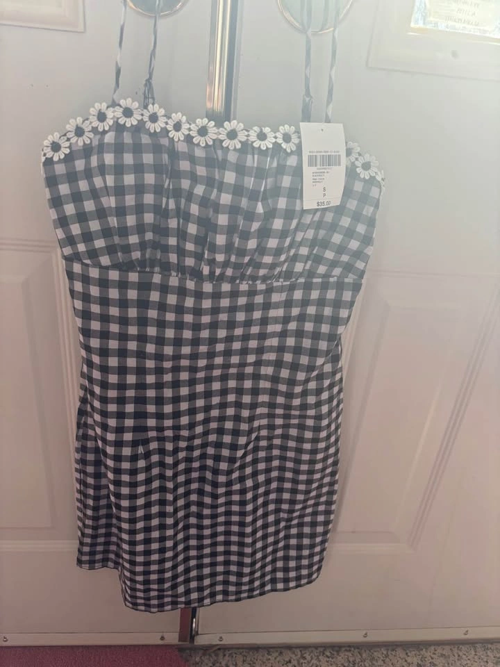 NWT Forever 21 mini Gingham dress size small, never worn!