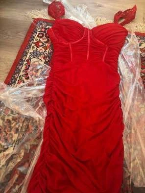 NWT Windsor mini red dress size S/XS - photo 3